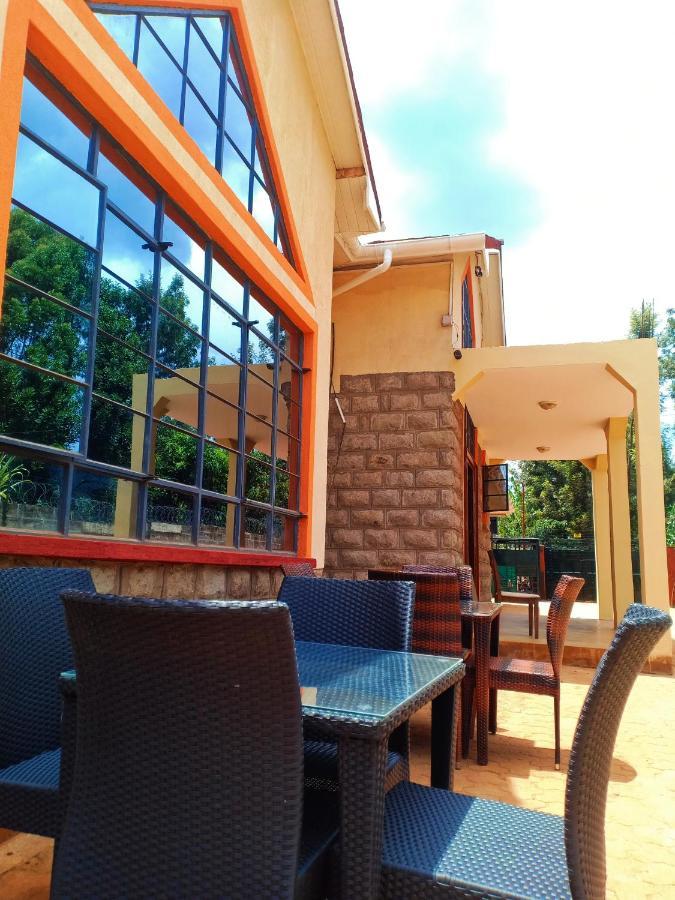 The Peak Meadows Hotel Nyeri Bagian luar foto