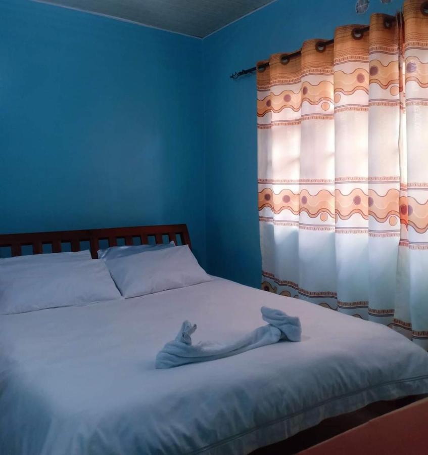The Peak Meadows Hotel Nyeri Bagian luar foto